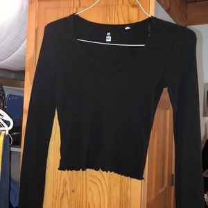 long sleeve black croptop